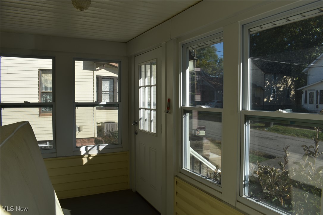 1241 Mcintosh Avenue Akron OH 44314