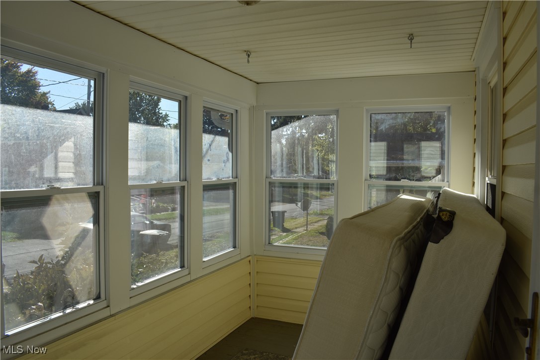 1241 Mcintosh Avenue Akron OH 44314