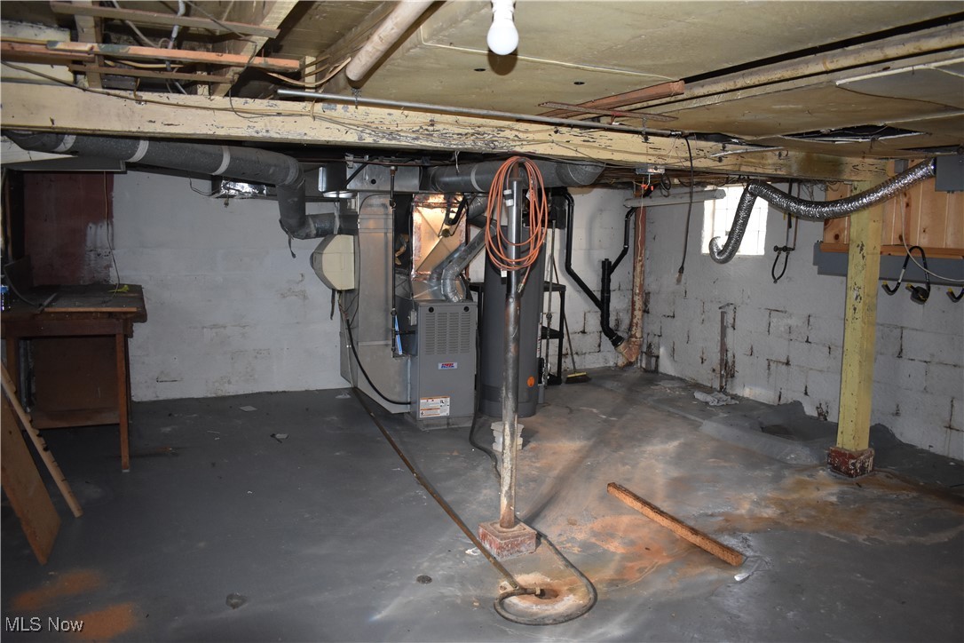 1241 Mcintosh Avenue Akron OH 44314