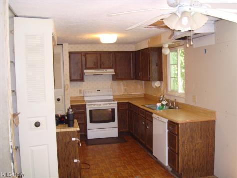 493 Park Ridge Drive Munroe Falls OH 44262