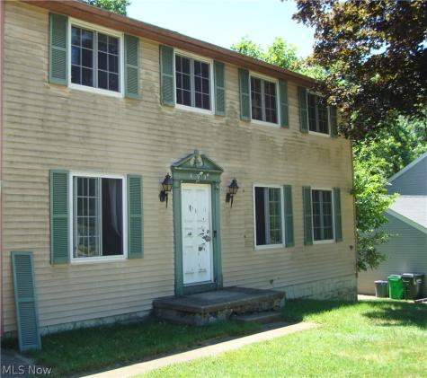 493 Park Ridge Drive Munroe Falls OH 44262
