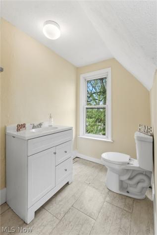 703 Arlington Avenue SW Canton OH 44706