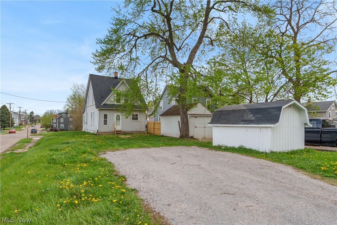 703 Arlington Avenue SW Canton OH 44706