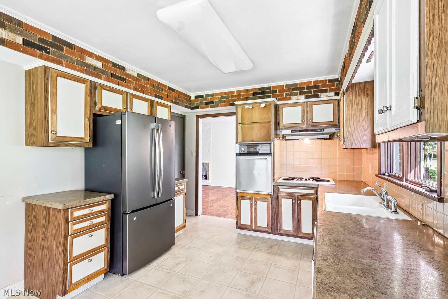36699 Lakeland Drive Avon OH 44011