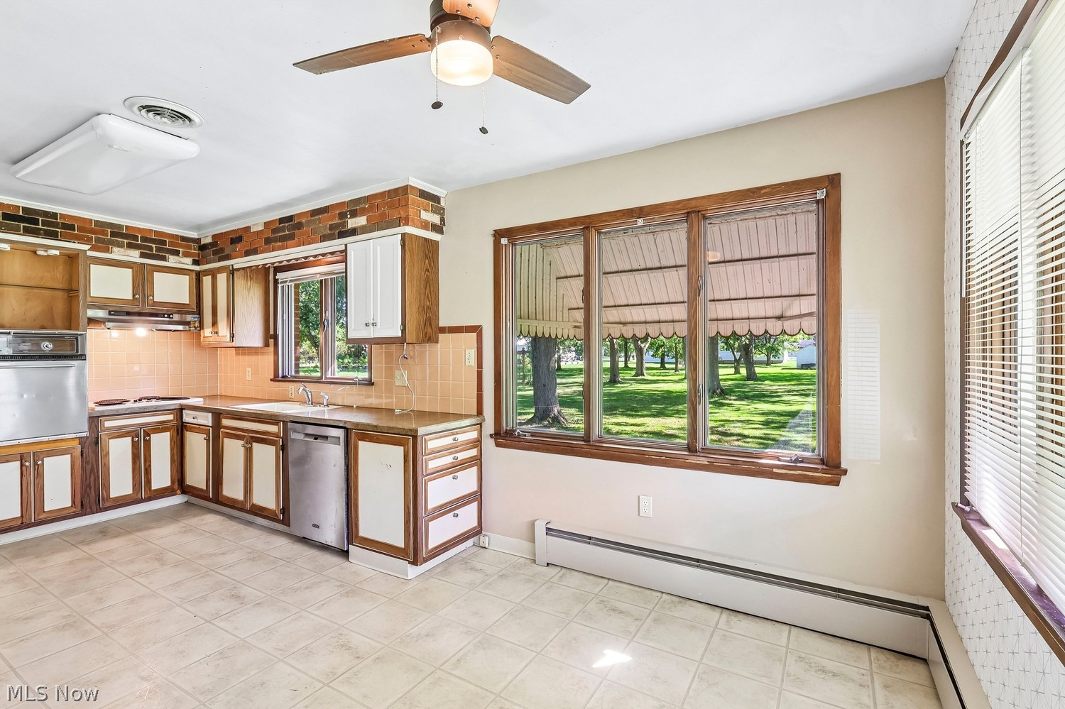 36699 Lakeland Drive Avon OH 44011