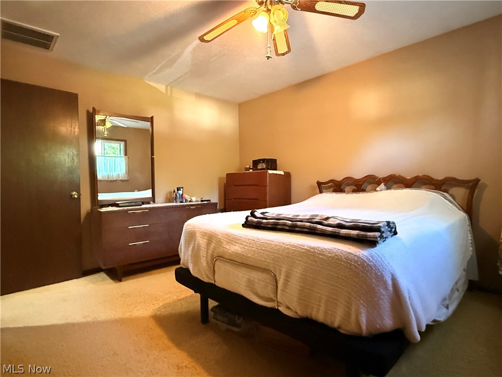 853 Alameda Avenue Sheffield Lake OH 44054