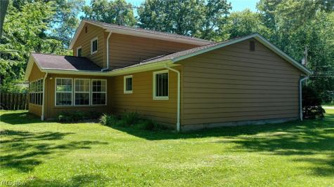 853 Alameda Avenue Sheffield Lake OH 44054