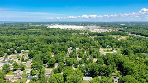 853 Alameda Avenue Sheffield Lake OH 44054