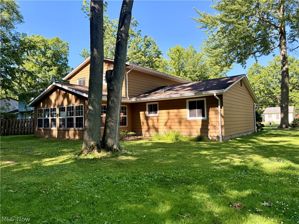 853 Alameda Avenue Sheffield Lake OH 44054
