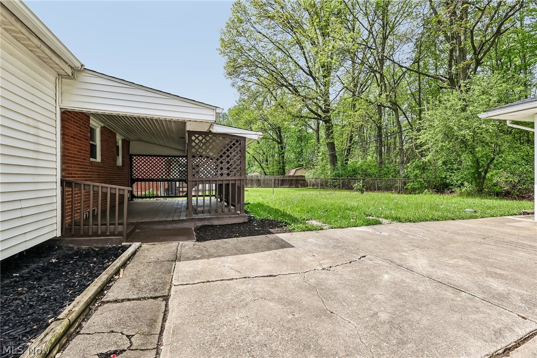 3138 Starlite Drive NW Warren OH 44485