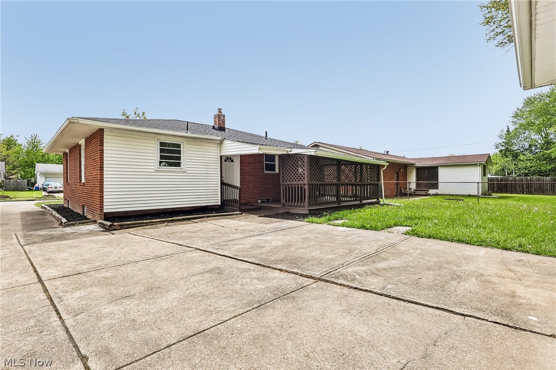 3138 Starlite Drive NW Warren OH 44485