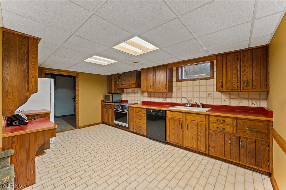 8243 North Lima Road Poland OH 44514