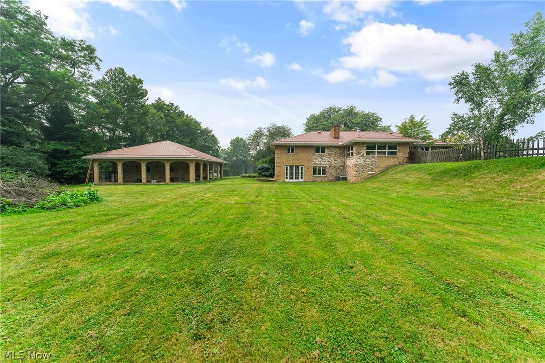 8243 North Lima Road Poland OH 44514