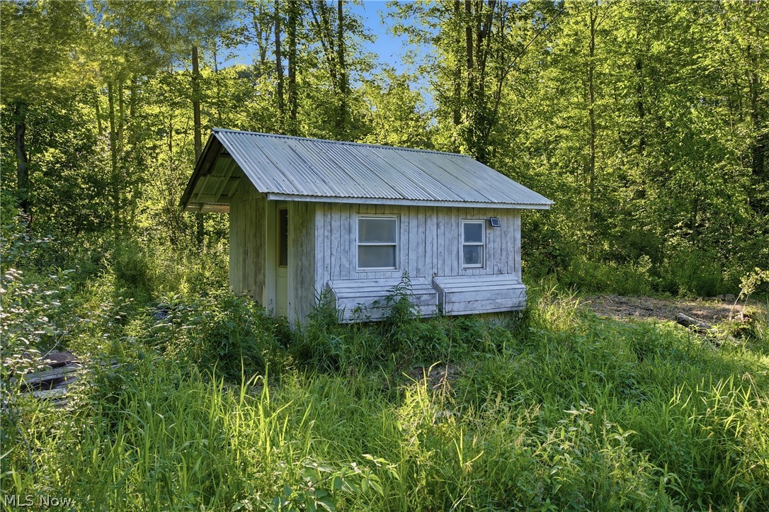 1318 Daly Road Ashtabula OH 44004