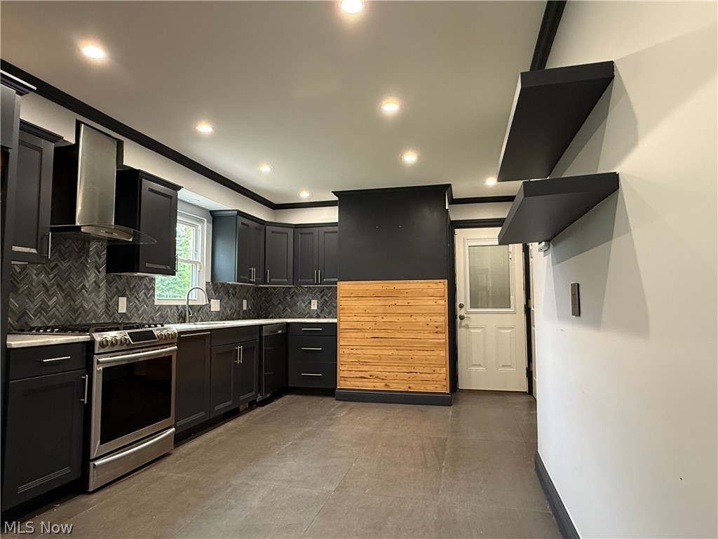 409 Melbourne Avenue Boardman OH 44512