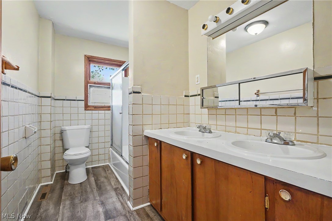 1342 South Hawkins Avenue Akron OH 44320