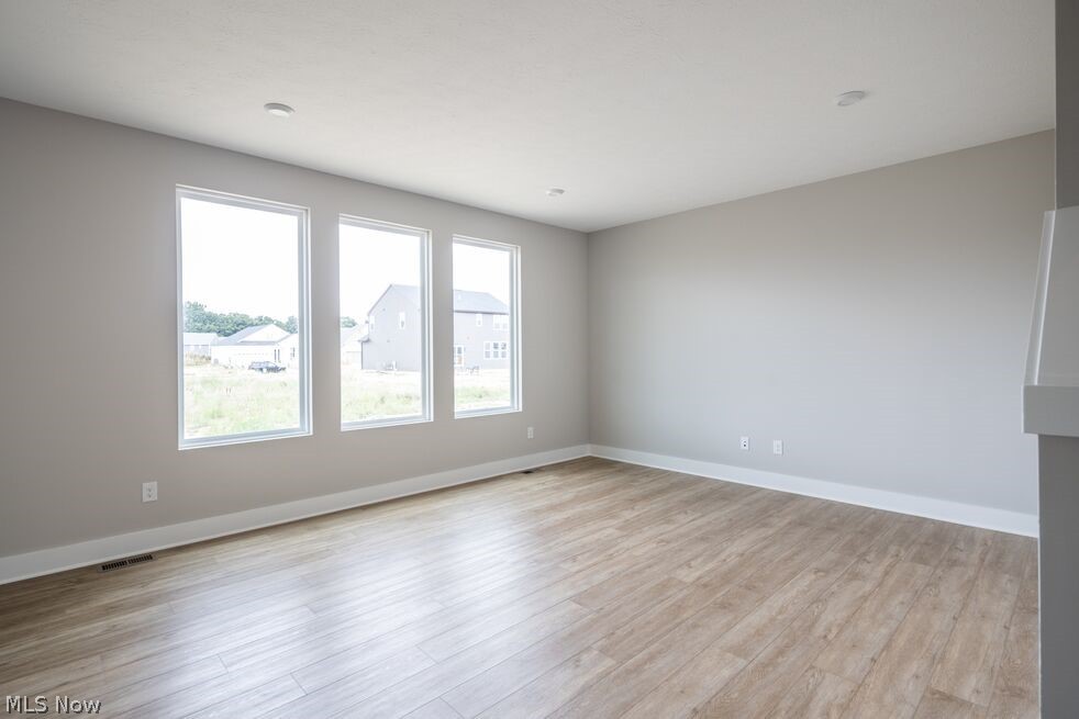 821 Colesbourne Circle Green OH 44685