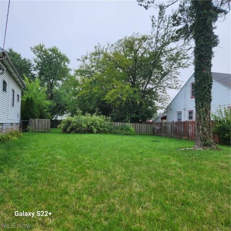 12010 Farringdon Avenue Cleveland OH 44105