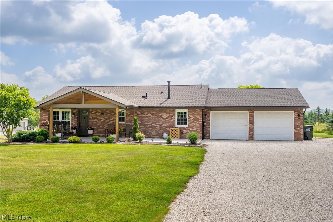 1146 Lincoln Avenue NW Carrollton OH 44615
