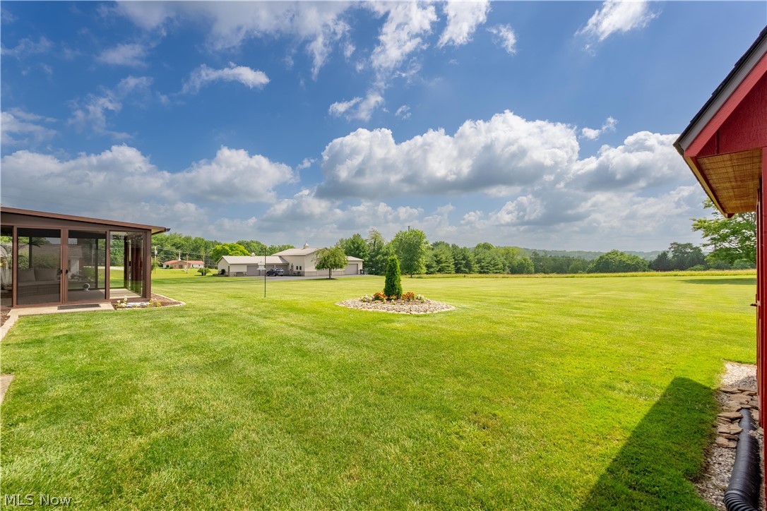 1146 Lincoln Avenue NW Carrollton OH 44615