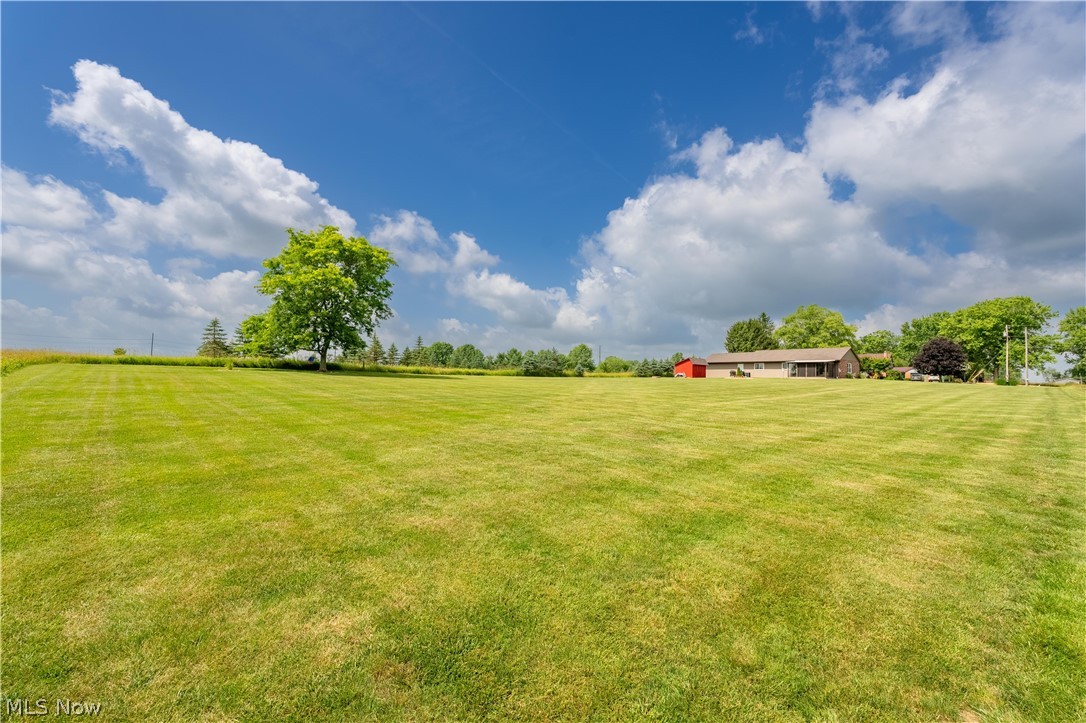 1146 Lincoln Avenue NW Carrollton OH 44615