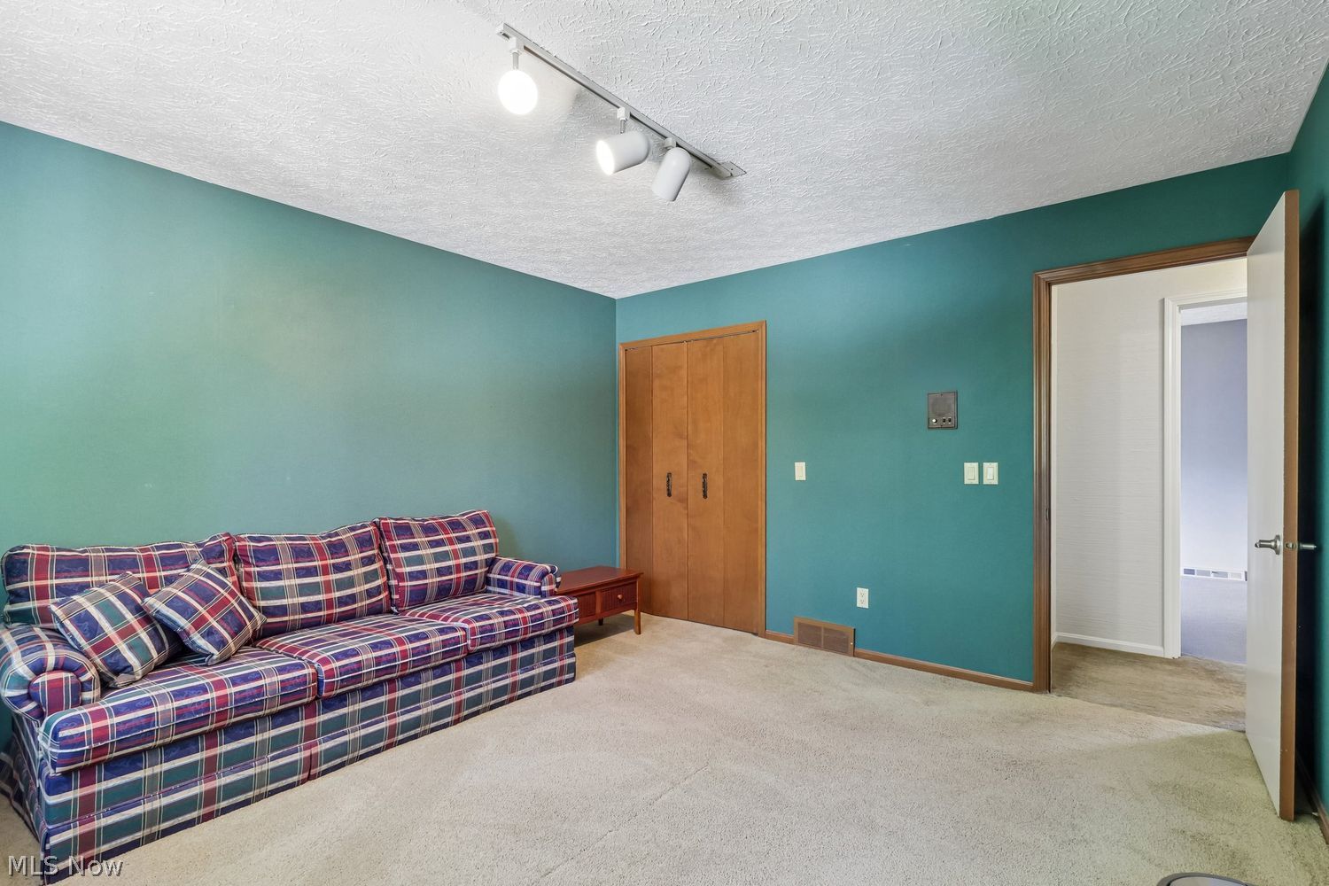 2121 Kingsborough Drive Painesville OH 44077