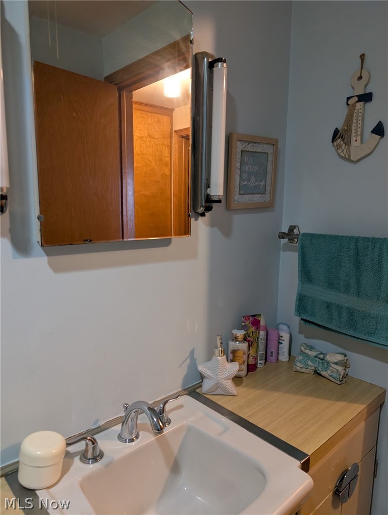 808 Kennilworth Coshocton OH 43812