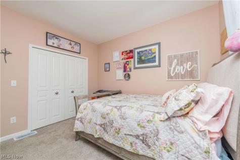 23201 Lakeridge Way Columbia Station OH 44028