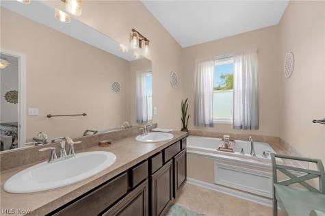 23201 Lakeridge Way Columbia Station OH 44028