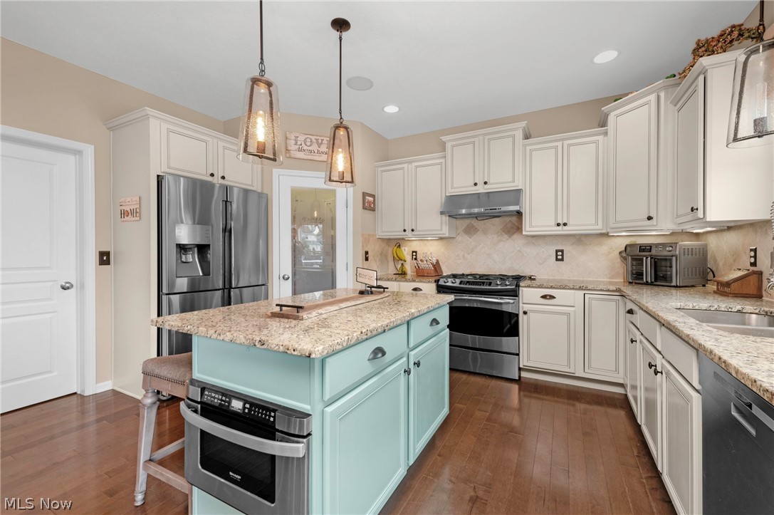 23201 Lakeridge Way Columbia Station OH 44028