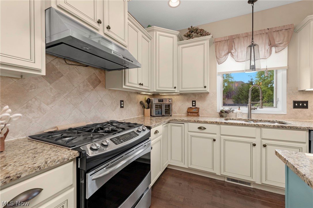 23201 Lakeridge Way Columbia Station OH 44028