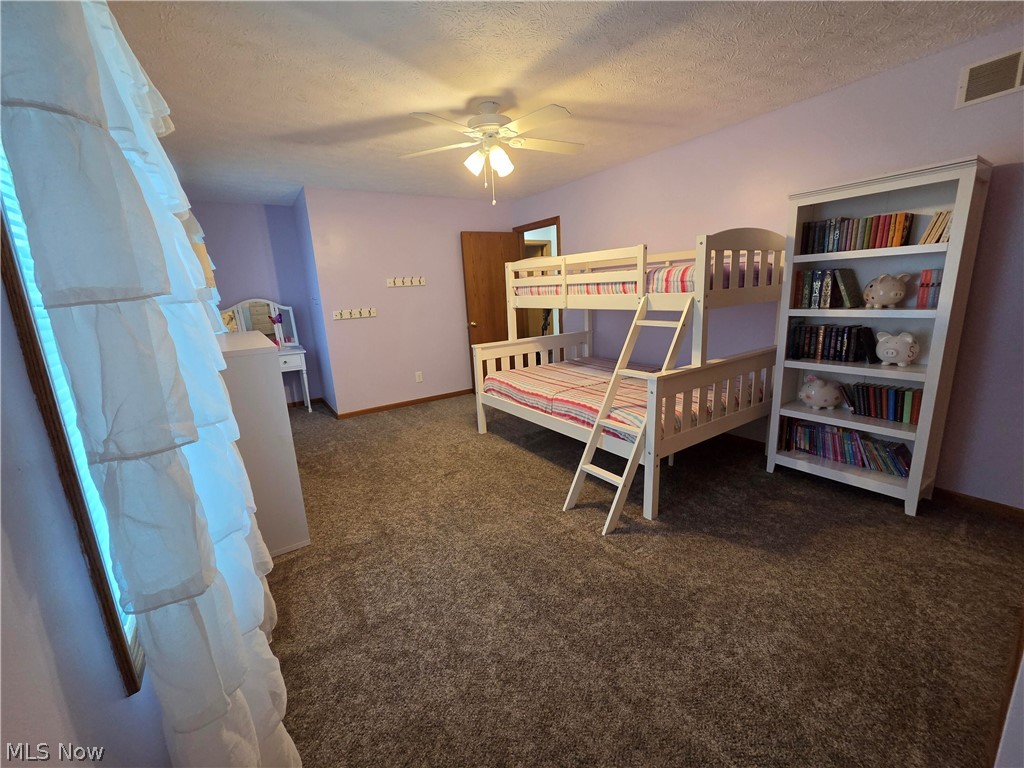 11227 William Penn Avenue NE Hartville OH 44632