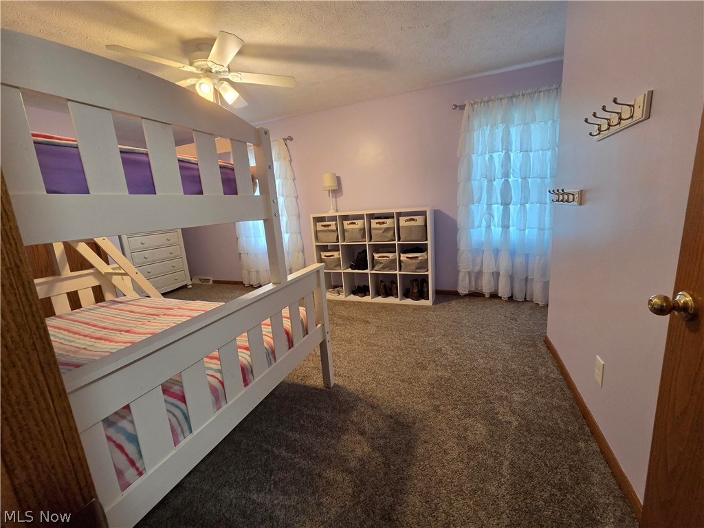 11227 William Penn Avenue NE Hartville OH 44632