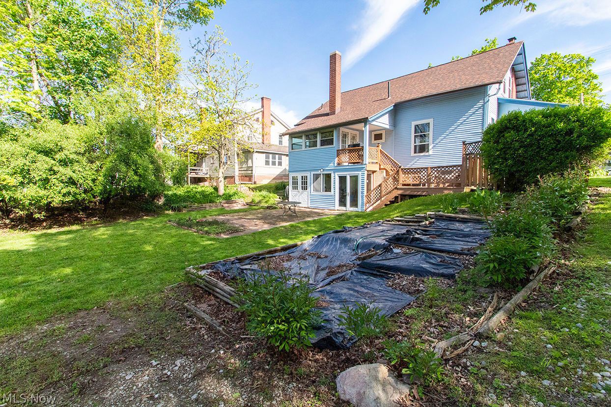 686 W Liberty Street Medina OH 44256