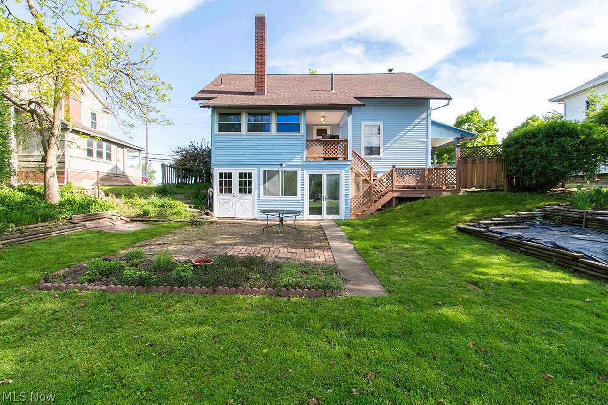686 W Liberty Street Medina OH 44256