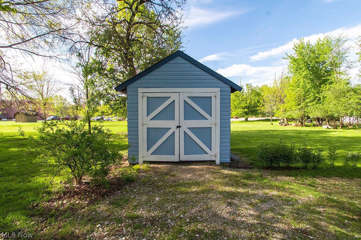 686 W Liberty Street Medina OH 44256