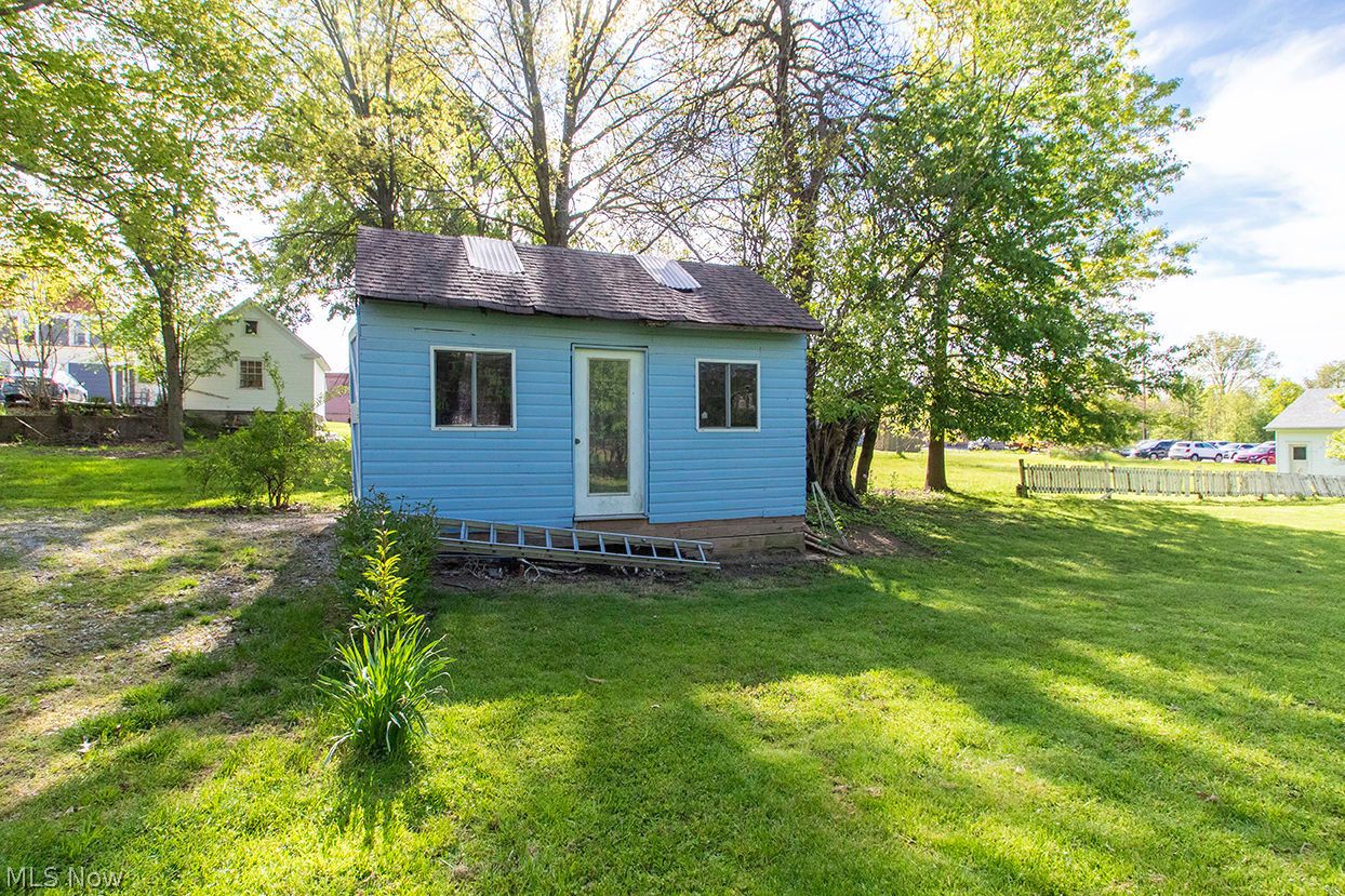 686 W Liberty Street Medina OH 44256