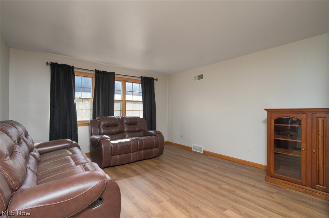 10 E Franklin Street Newton Falls OH 44444