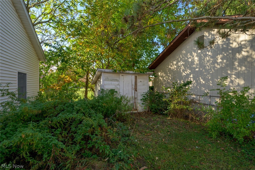 10 E Franklin Street Newton Falls OH 44444