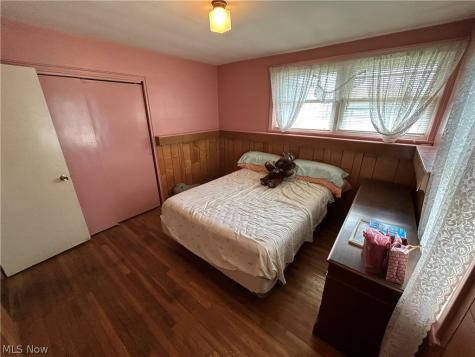 4365 W 187th Street Cleveland OH 44135