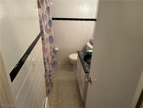 4365 W 187th Street Cleveland OH 44135