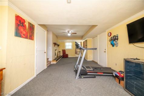 2922 Eldora Drive Youngstown OH 44511