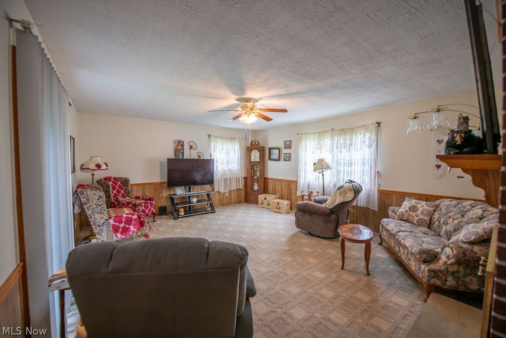 1182 Washington Street SW Sherrodsville OH 44675