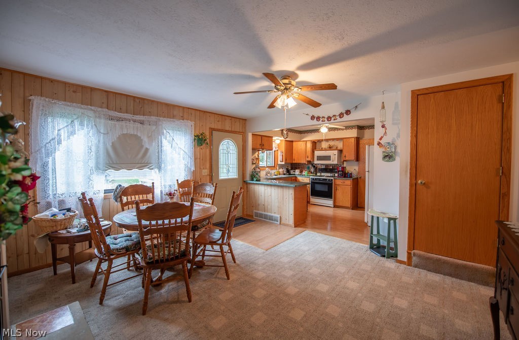 1182 Washington Street SW Sherrodsville OH 44675