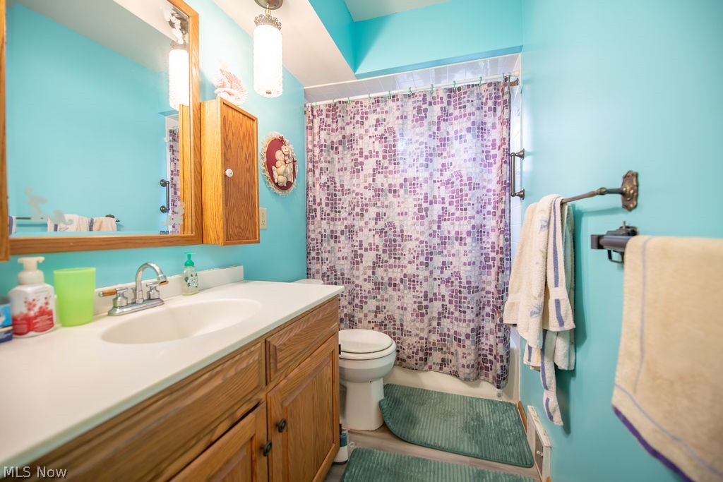 1182 Washington Street SW Sherrodsville OH 44675