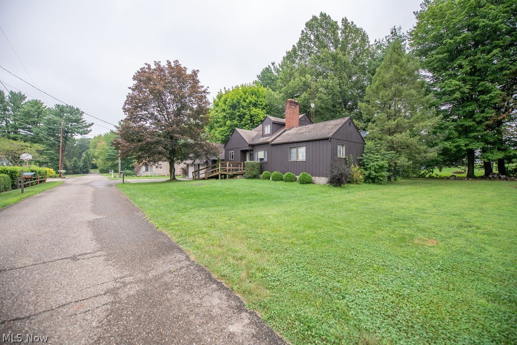 1182 Washington Street SW Sherrodsville OH 44675