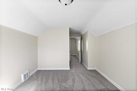 1332 Greenwood Avenue Akron OH 44320