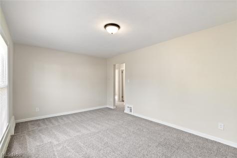 1332 Greenwood Avenue Akron OH 44320