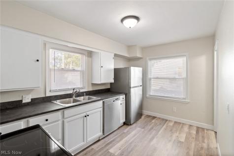 1332 Greenwood Avenue Akron OH 44320