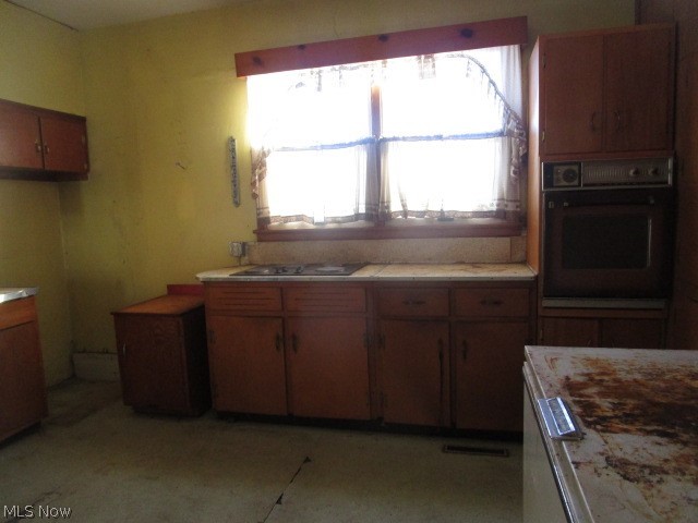 274 N 8th Street Mcconnelsville OH 43756